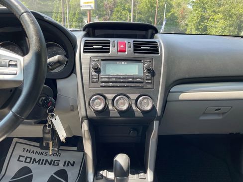 Used 2015 Subaru Forester 2.5i Limited image 20