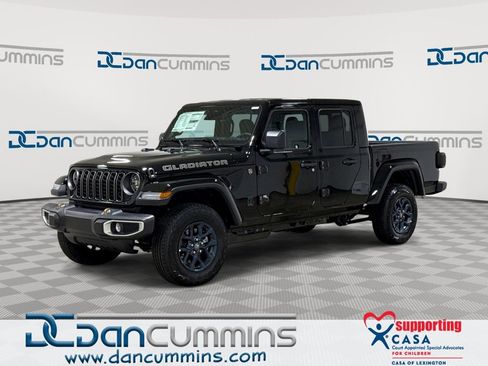 New 2026 Jeep Gladiator Sport AWD/4WD image 1
