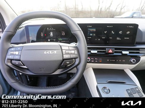 New 2026 Kia Sportage EX w/ EX Panoramic Sunroof Package image 12