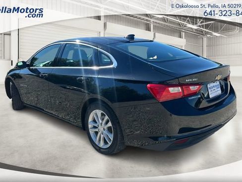 Used 2017 Chevrolet Malibu LT FWD image 5
