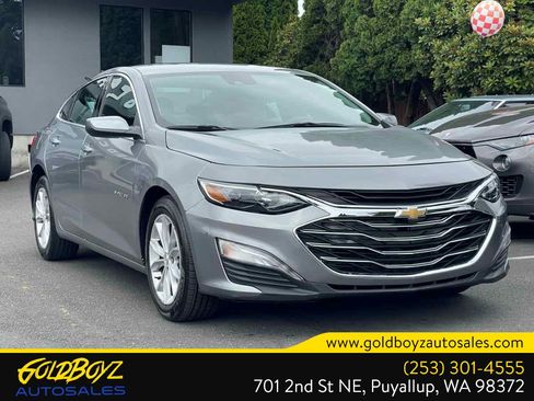 Used 2025 Chevrolet Malibu LT FWD image 2