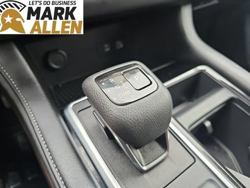 Used 2025 Nissan Pathfinder SV AWD/4WD image 15