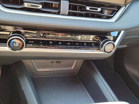 New 2026 Chevrolet Equinox LT w/ Convenience Package II image 20