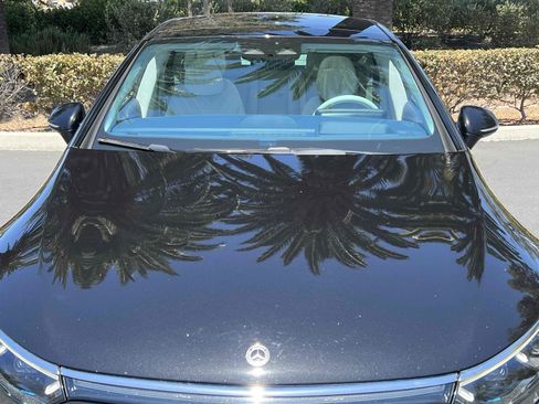 Used 2022 Mercedes-Benz EQS 450+ Sedan image 39