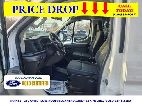Certified 2024 Ford Transit 250 Low Roof AWD w/ Exterior Upgrade Package image 10