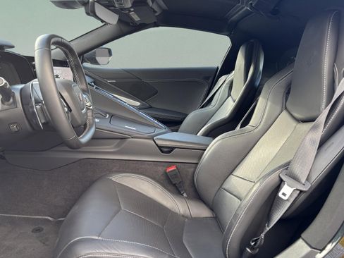 Used 2024 Chevrolet Corvette Stingray Coupe w/ Z51 Performance Package image 15