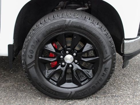 Used 2019 Chevrolet Silverado 1500 LTZ w/ LTZ Plus Package image 40