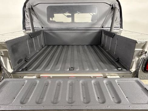 Used 2003 HUMMER H1 4-Door Open Top AWD/4WD image 27