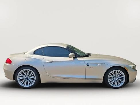 Used 2012 BMW Z4 sDrive35i RWD image 9