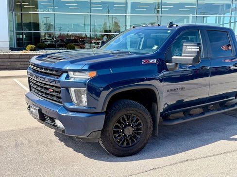 Used 2022 Chevrolet Silverado 2500 LT w/ Z71 Sport Edition AWD/4WD image 2