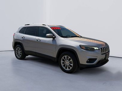 Used 2019 Jeep Cherokee Latitude Plus w/ Cold Weather Group