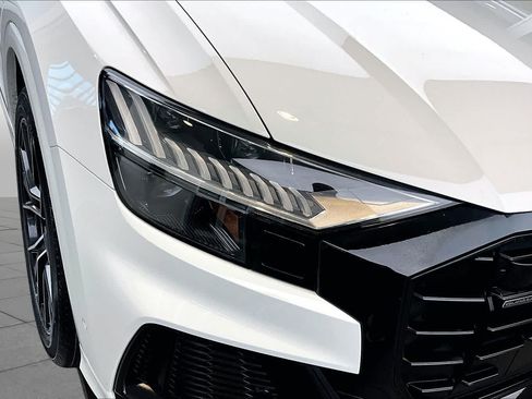Used 2023 Audi Q8 Premium Plus w/ Premium Plus Package AWD/4WD image 26