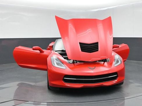 Used 2015 Chevrolet Corvette Stingray Convertible w/ 2LT Preferred Equipment Group RWD image 61