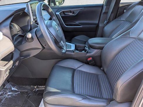 Used 2020 Toyota RAV4 XSE image 13