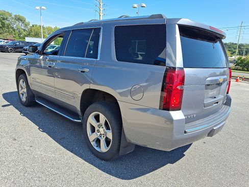 Used 2019 Chevrolet Tahoe Premier AWD/4WD image 5