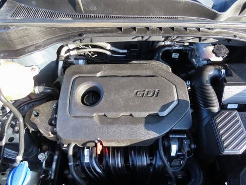 Used 2017 Kia Sportage EX image 12