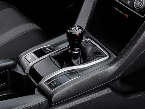 Used 2021 Honda Civic Sport image 25