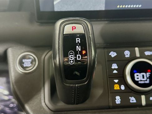 Used 2022 Land Rover Defender 110 X-Dynamic SE image 26