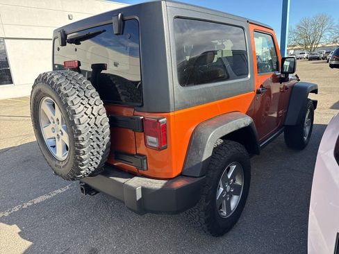 Used 2011 Jeep Wrangler Rubicon w/ PWR Convenience Group image 4
