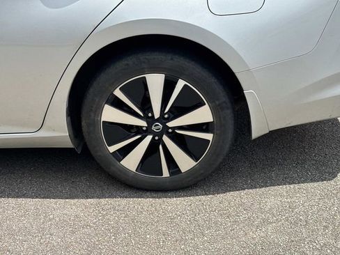 Used 2019 Nissan Altima 2.5 SV AWD/4WD image 11