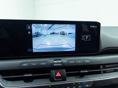 Used 2025 Kia K4 FWD image 17