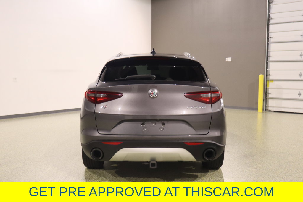 Used 2019 Alfa Romeo Stelvio Ti Lusso w/ Quick Order Package 22X Lusso AWD/4WD image 9