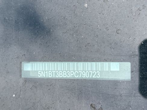 Certified 2023 Nissan Rogue SV image 8