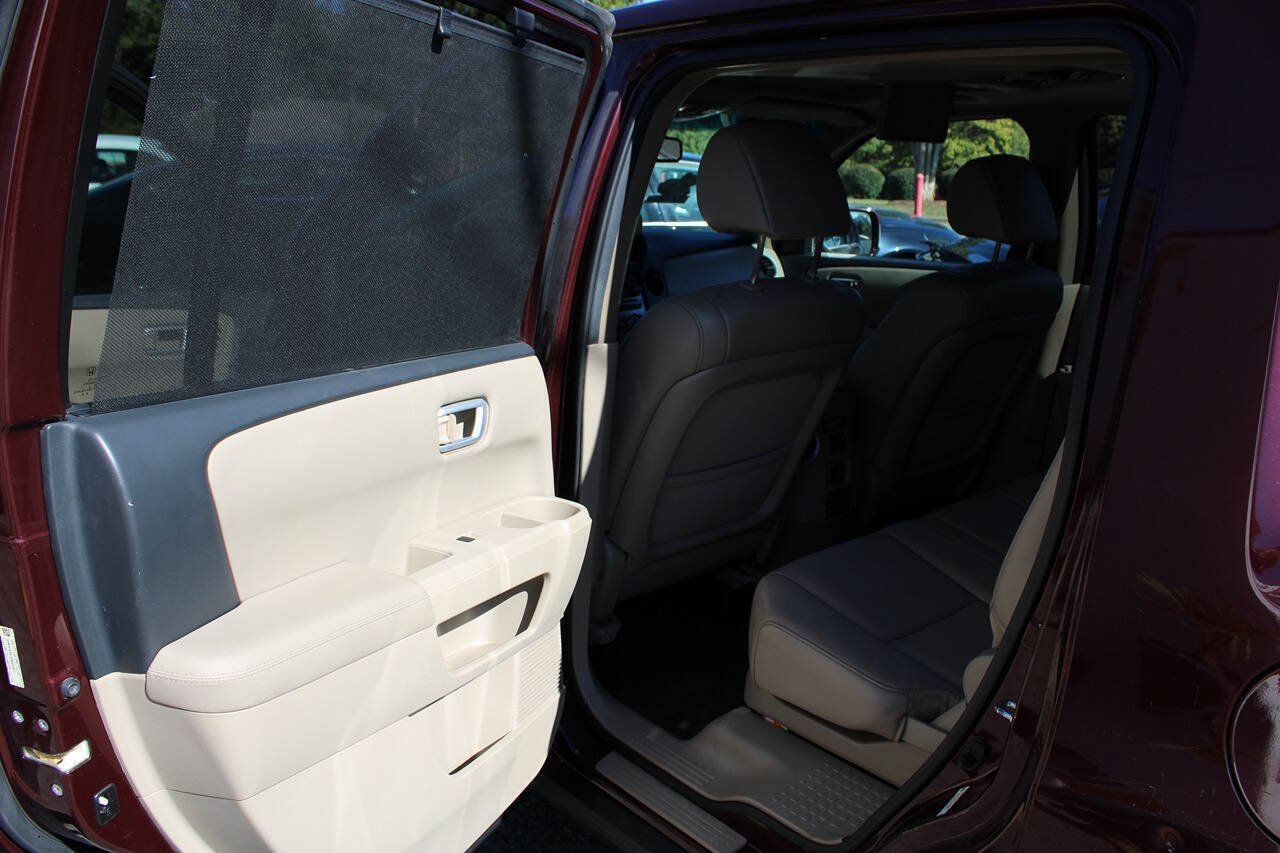 Used 2014 Honda Pilot Touring image 29