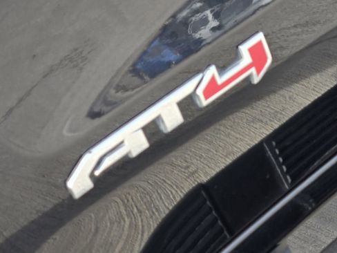 Used 2020 GMC Sierra 1500 AT4 w/ AT4 Premium Package image 9