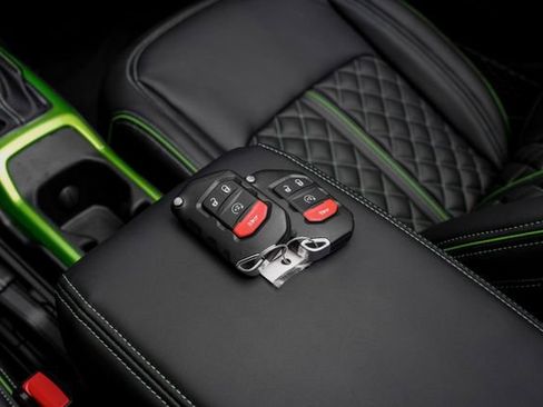 Used 2025 Jeep Wrangler Unlimited Rubicon 392 image 86