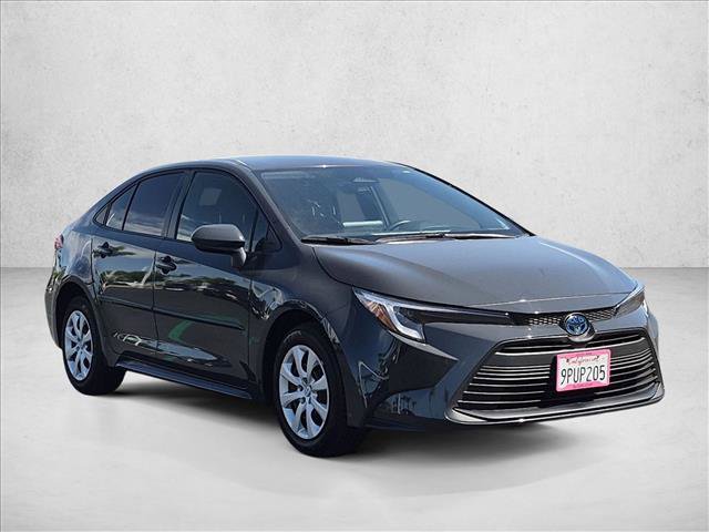Used 2024 Toyota Corolla LE FWD image 3