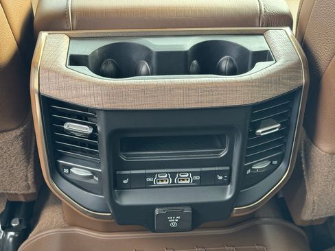 Used 2022 RAM 3500 Limited image 16