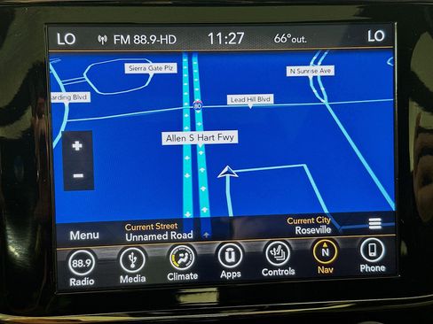 Used 2019 Jeep Grand Cherokee High Altitude image 22