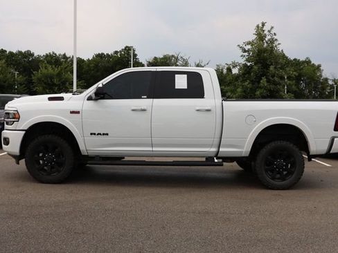 Used 2022 RAM 2500 Laramie w/ Night Edition AWD/4WD image 4