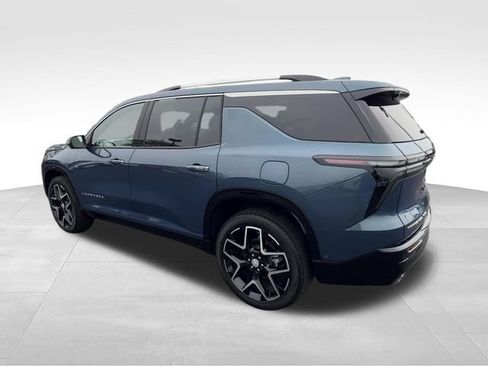 Certified 2026 Chevrolet Traverse High Country w/ LPO, Floor Liner Package AWD/4WD image 4