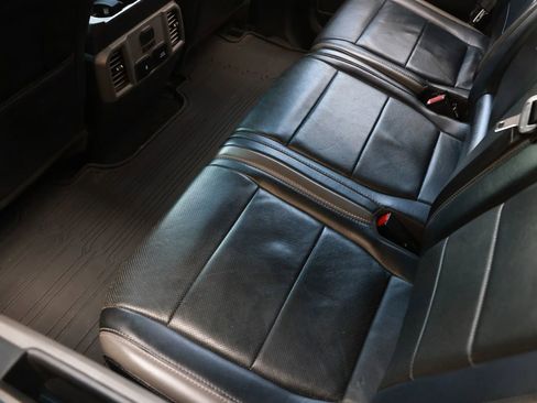 Used 2018 Ford F150 Raptor w/ Equipment Group 802A Luxury image 16