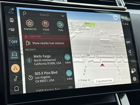 Used 2026 Land Rover Range Rover Velar Dynamic SE image 21