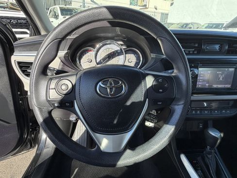 Used 2016 Toyota Corolla image 23