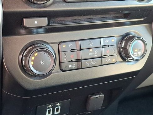 Used 2016 Ford F150 XLT w/ Equipment Group 302A Luxury image 15