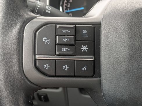 Used 2022 Ford F150 XLT w/ Equipment Group 302A High AWD/4WD image 17