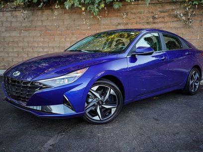 Used 2023 Hyundai Elantra Limited