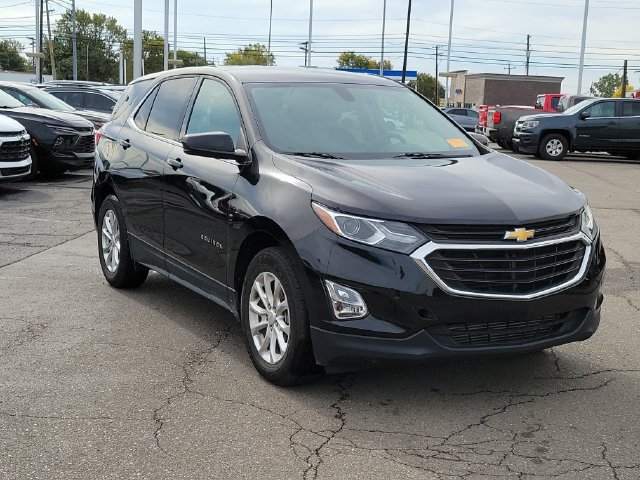 Used 2018 Chevrolet Equinox LT FWD image 2