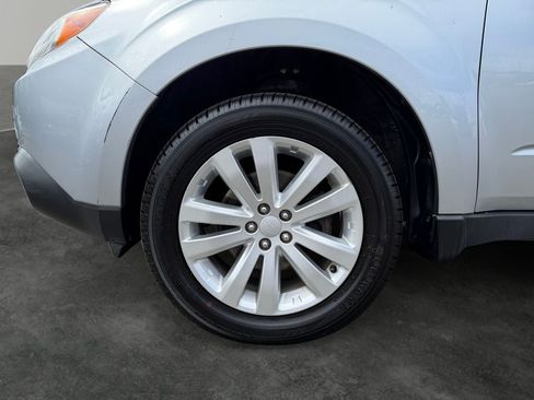 Used 2012 Subaru Forester 2.5X Premium AWD/4WD image 4