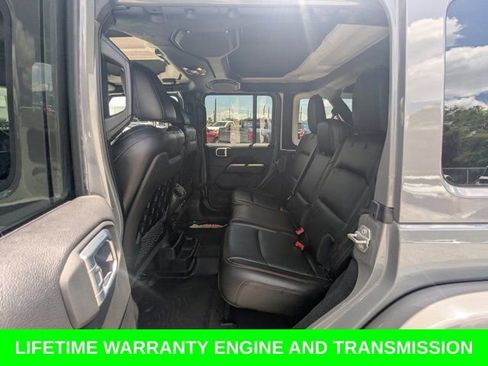 Used 2020 Jeep Wrangler Unlimited Rubicon AWD/4WD image 15