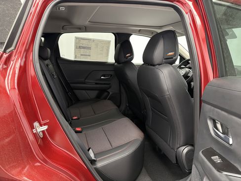 New 2026 Nissan Kicks SR FWD image 13