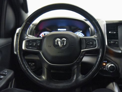 Used 2019 RAM 1500 Big Horn AWD/4WD image 29