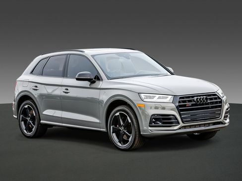 Used 2020 Audi SQ5 Premium Plus w/ Premium Plus Package image 5
