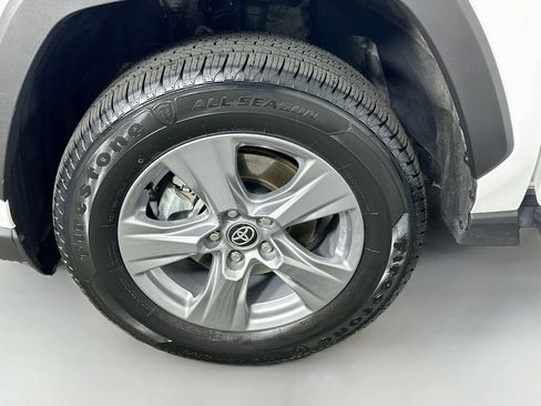 Used 2025 Toyota RAV4 XLE w/ Convenience Package AWD/4WD image 32
