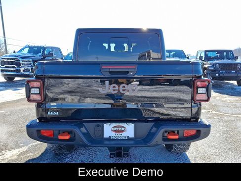 New 2025 Jeep Gladiator Mojave w/ Safety Group image 6
