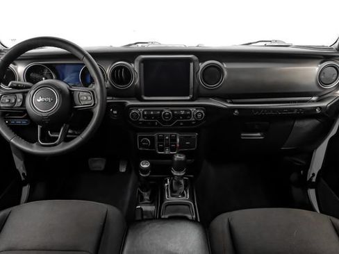 Used 2023 Jeep Wrangler Unlimited w/ Cold Weather Group AWD/4WD image 11